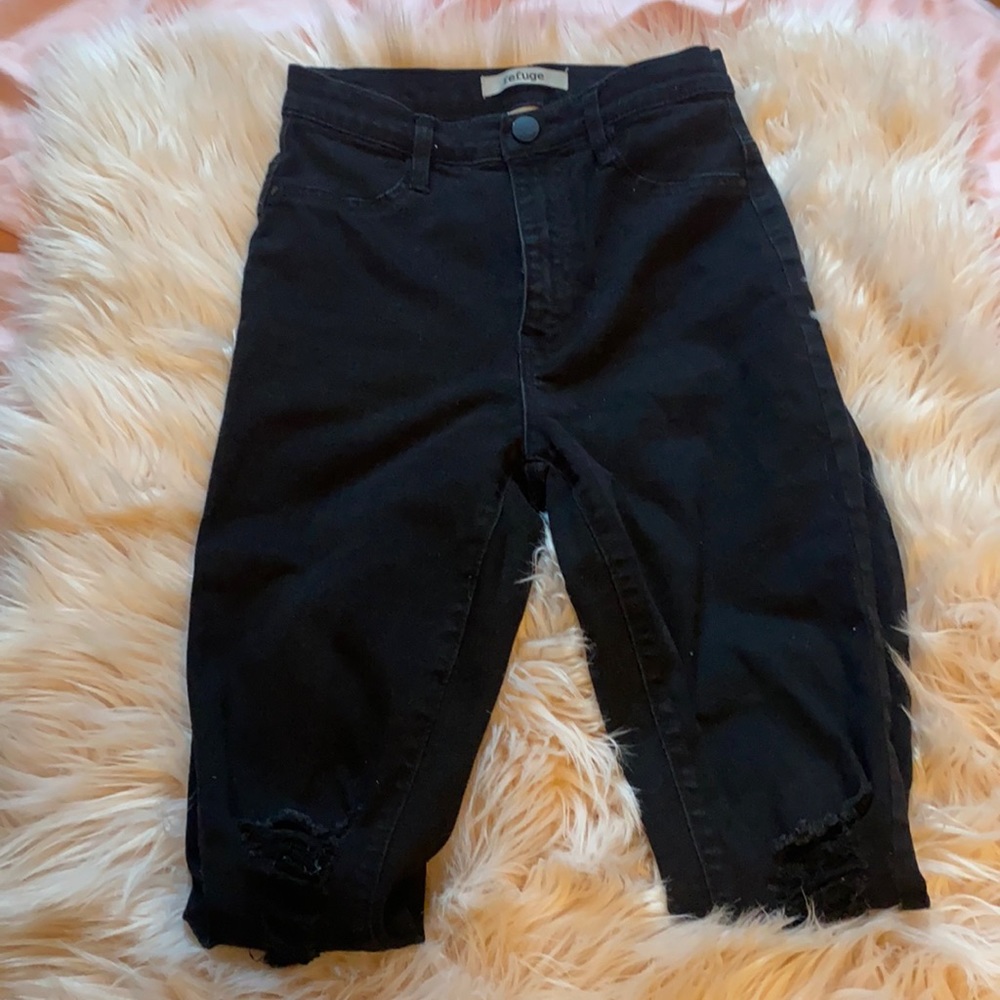 Refuge Distressed Black Skinny Jeans